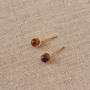 Nyara Studs